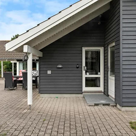 In Vaeggerlose With Sauna 度假居